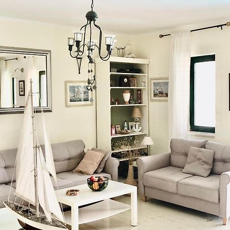 Apartment Tri Kiparisa Tivat Dış mekan fotoğraf
