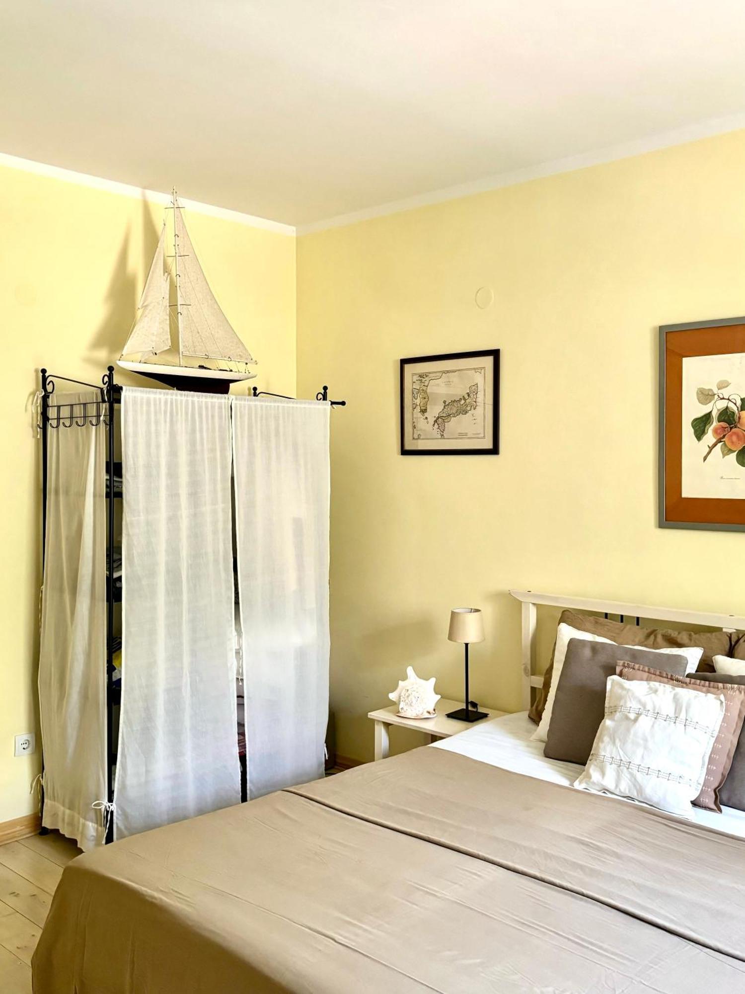 Apartment Tri Kiparisa Tivat Dış mekan fotoğraf